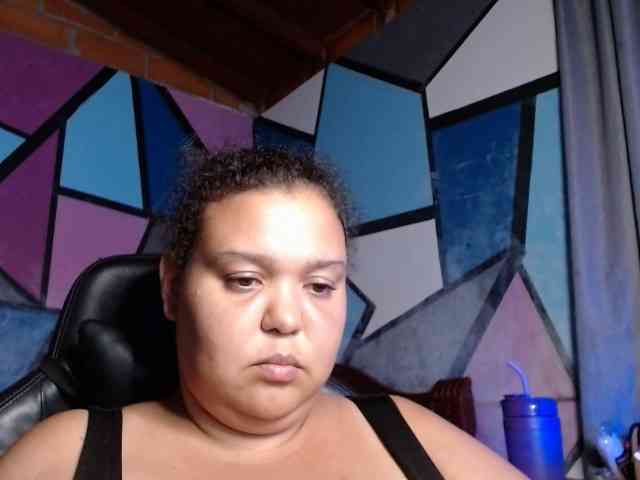 beautifulchubbyqueen webcam