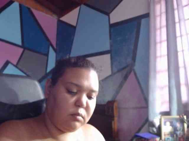 beautifulchubbyqueen webcam
