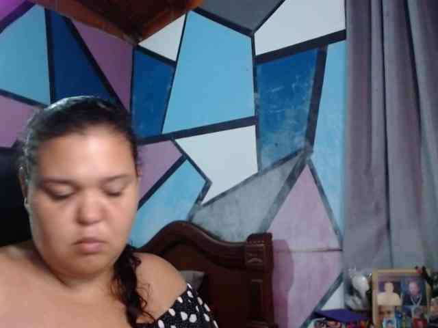 beautifulchubbyqueen webcam