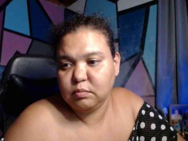 beautifulchubbyqueen webcam