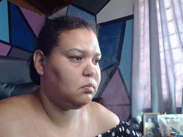 beautifulchubbyqueen webcam