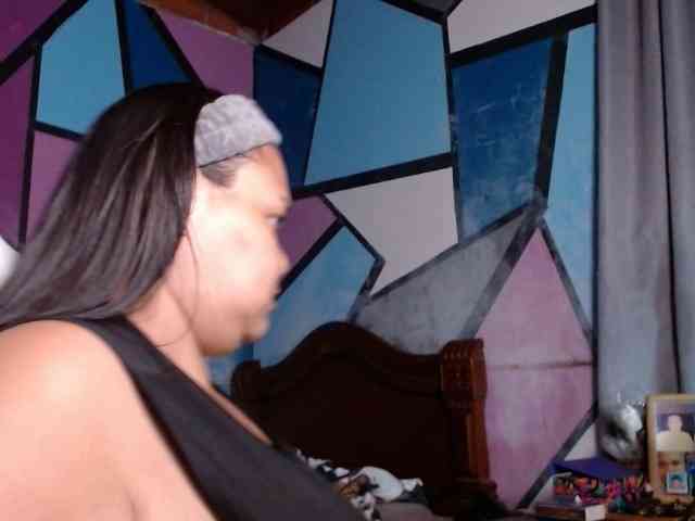 beautifulchubbyqueen webcam