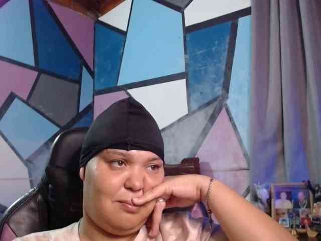 beautifulchubbyqueen webcam