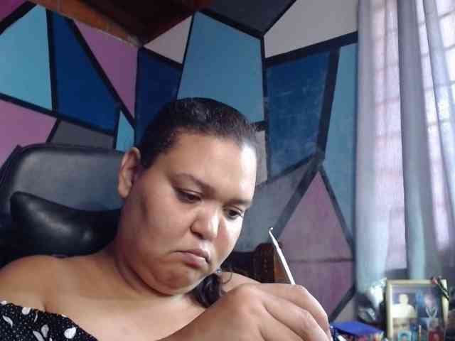 beautifulchubbyqueen webcam