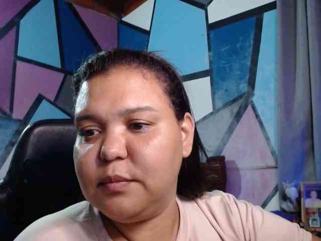 beautifulchubbyqueen webcam