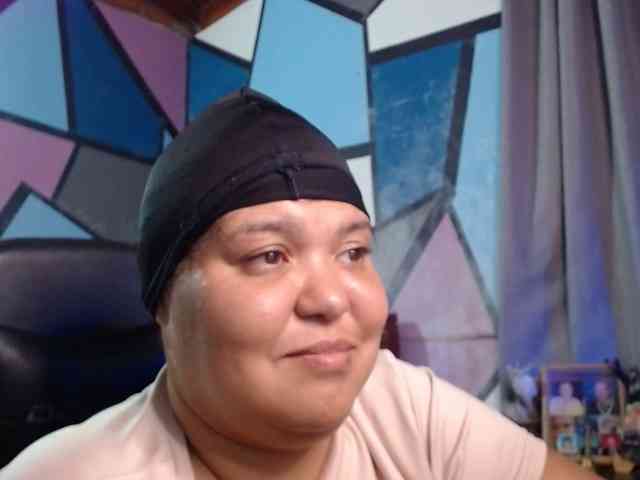 beautifulchubbyqueen webcam