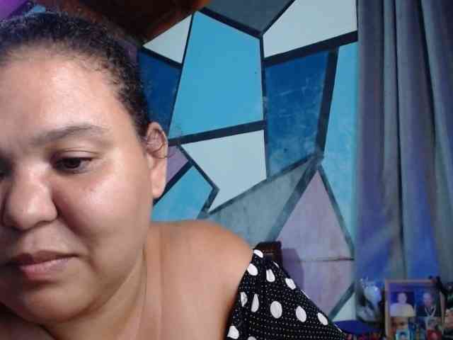 beautifulchubbyqueen webcam