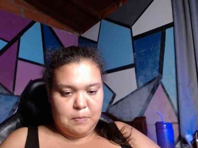 beautifulchubbyqueen webcam
