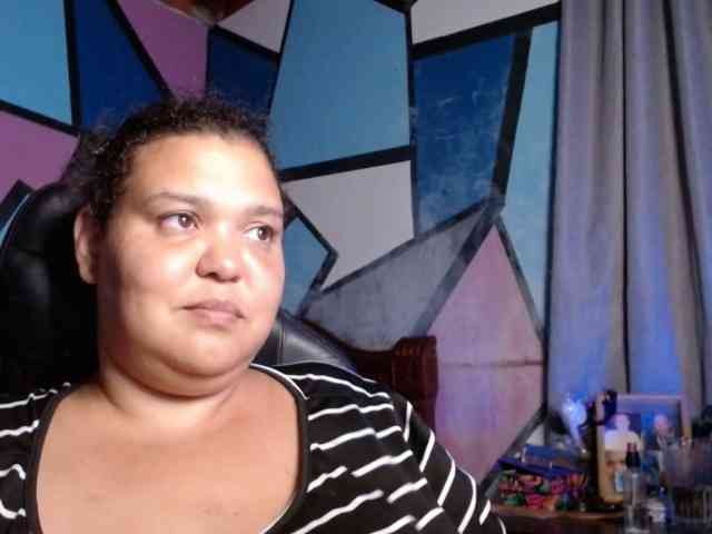 beautifulchubbyqueen webcam