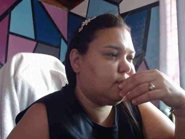 beautifulchubbyqueen webcam