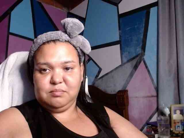 beautifulchubbyqueen webcam