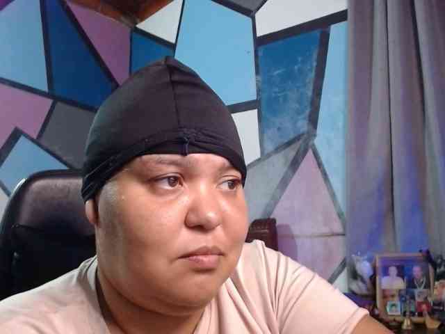 beautifulchubbyqueen webcam