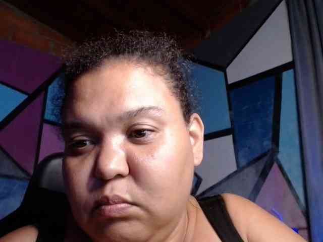 beautifulchubbyqueen webcam