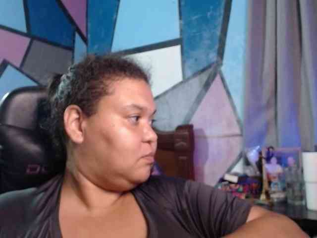beautifulchubbyqueen webcam