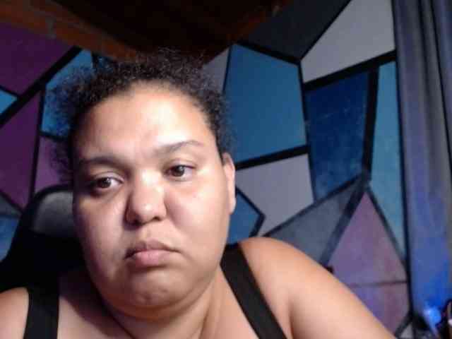 beautifulchubbyqueen webcam