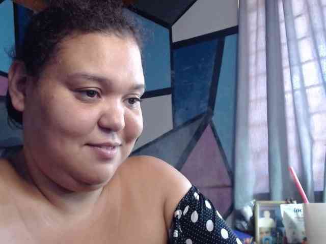 beautifulchubbyqueen webcam