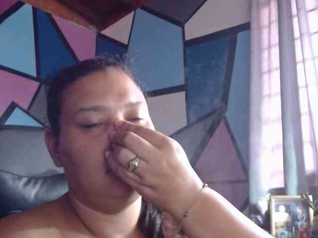 beautifulchubbyqueen webcam