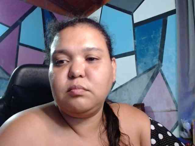 beautifulchubbyqueen webcam