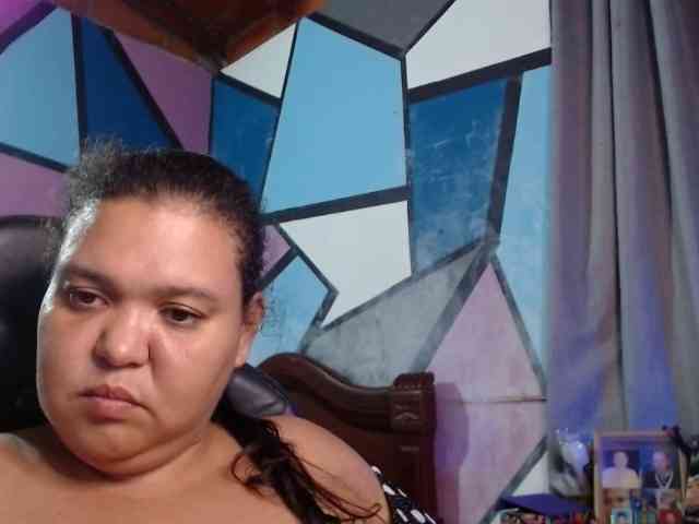beautifulchubbyqueen webcam