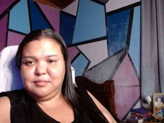 beautifulchubbyqueen webcam