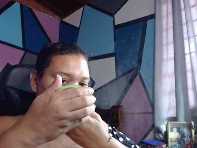 beautifulchubbyqueen webcam