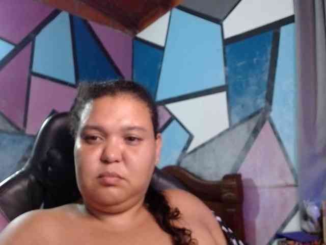beautifulchubbyqueen webcam