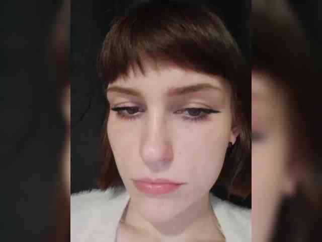 Moonlitmiragea webcam