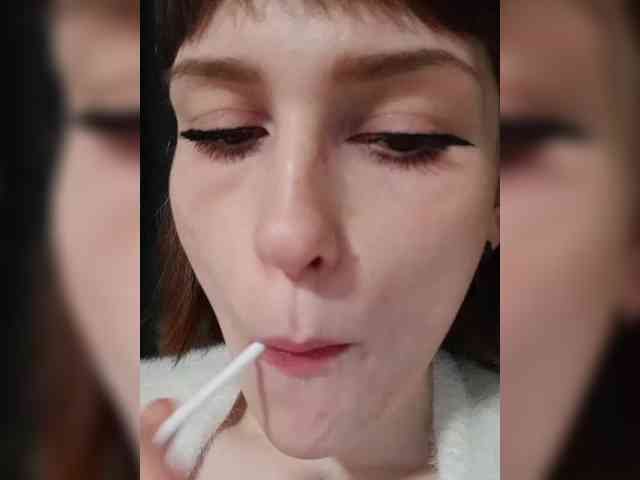 Moonlitmiragea webcam