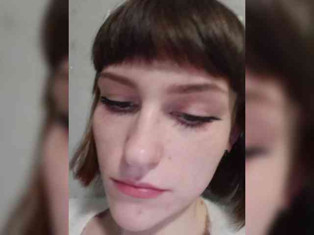 Moonlitmiragea webcam