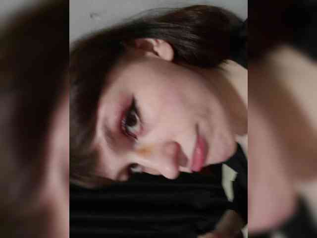 Moonlitmiragea webcam