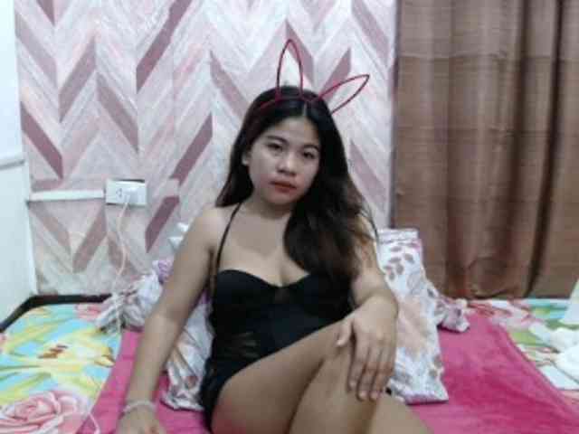 Kira-Rosse201 webcam