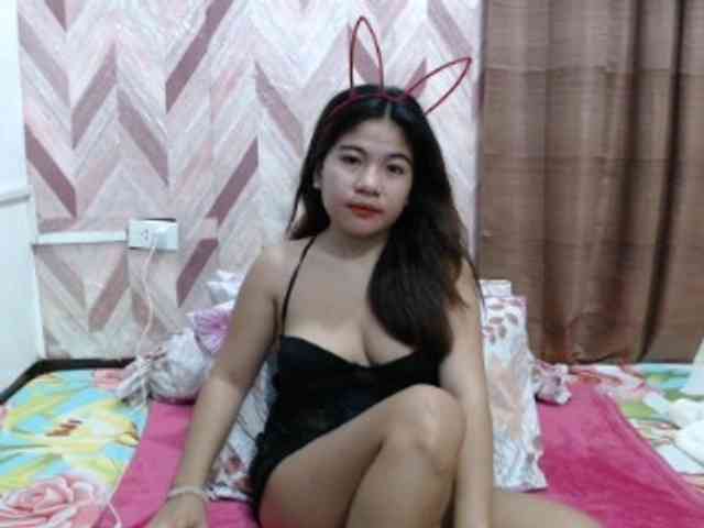 Kira-Rosse201 webcam