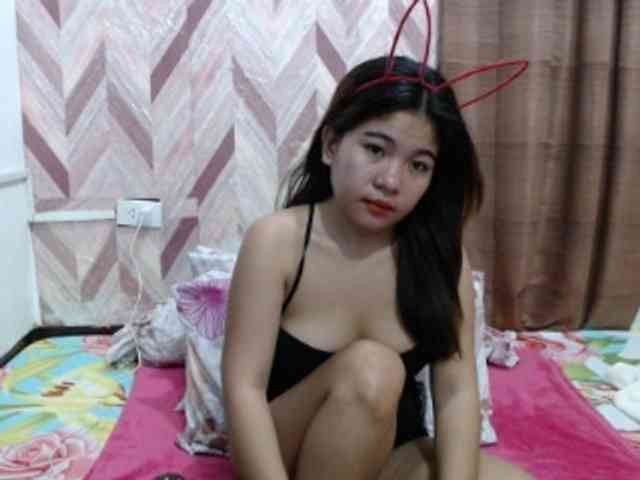 Kira-Rosse201 webcam