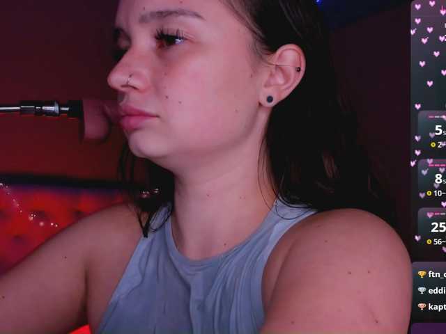 Entrez le videochat erotique avec le
modèle bitchpeace bitchpeace