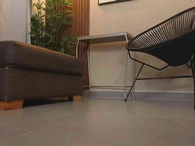 Sharlotte-Milk webcam