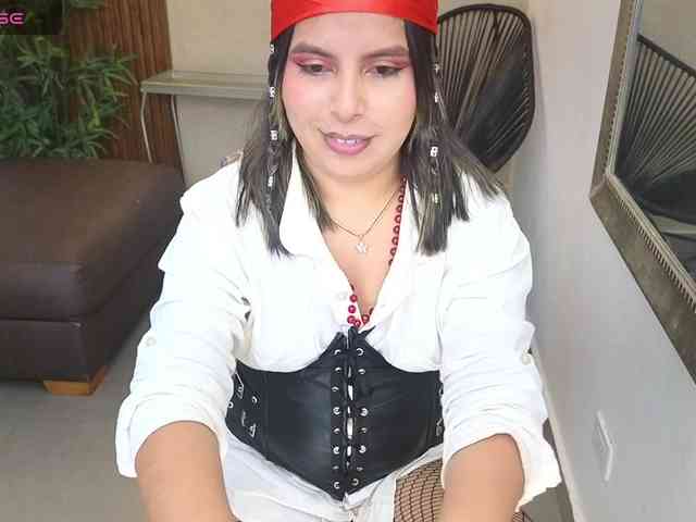 Sharlotte-Milk webcam