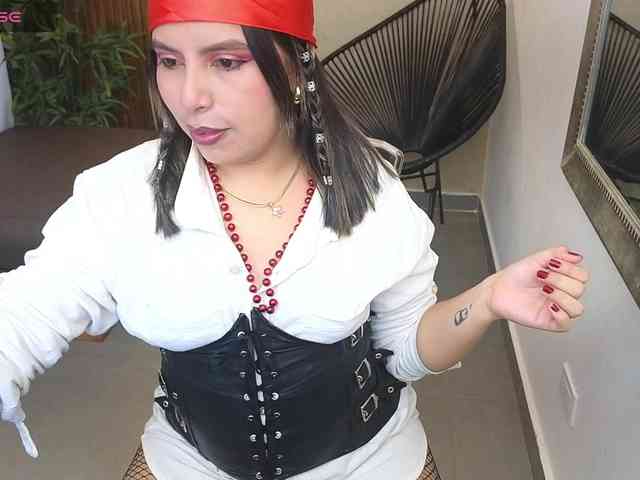 Sharlotte-Milk webcam