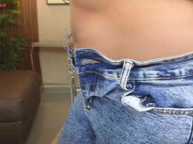 Sharlotte-Milk webcam