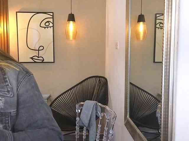 Sharlotte-Milk webcam