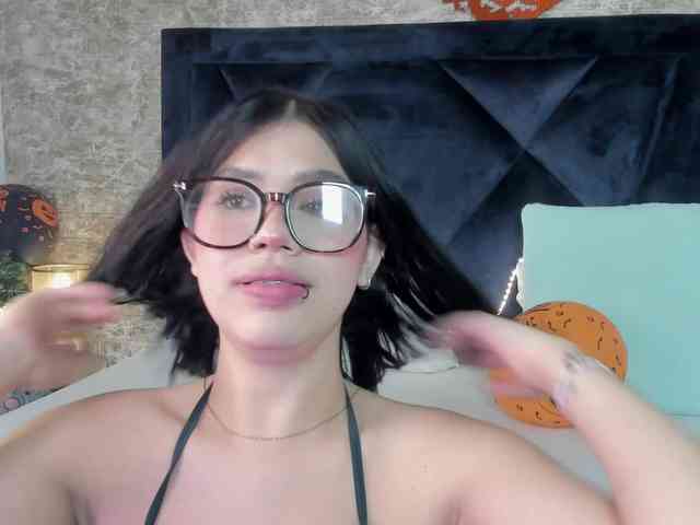 Lily-Woodz webcam