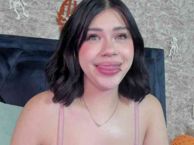 Lily-Woodz webcam