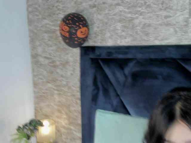 Lily-Woodz webcam
