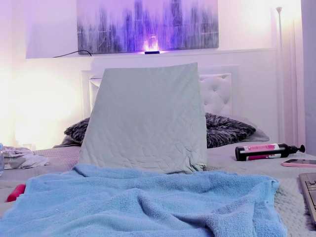 MiaEngels webcam