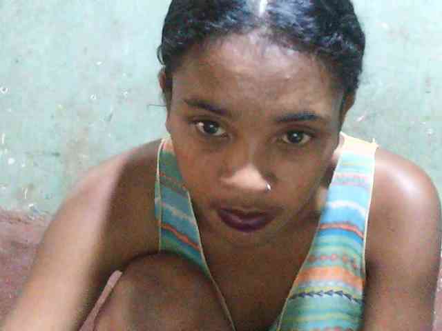 TriciaBella webcam