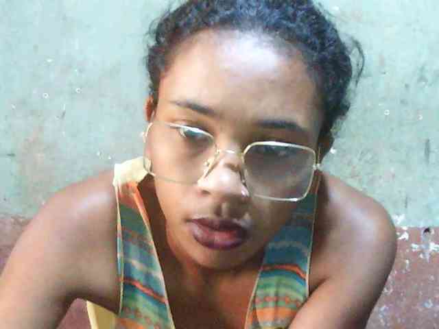TriciaBella webcam