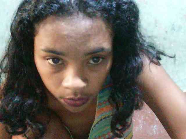 TriciaBella webcam
