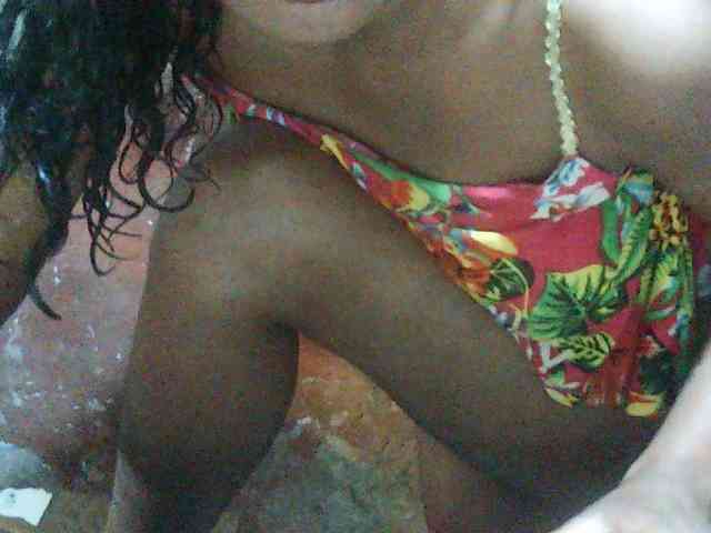 TriciaBella webcam
