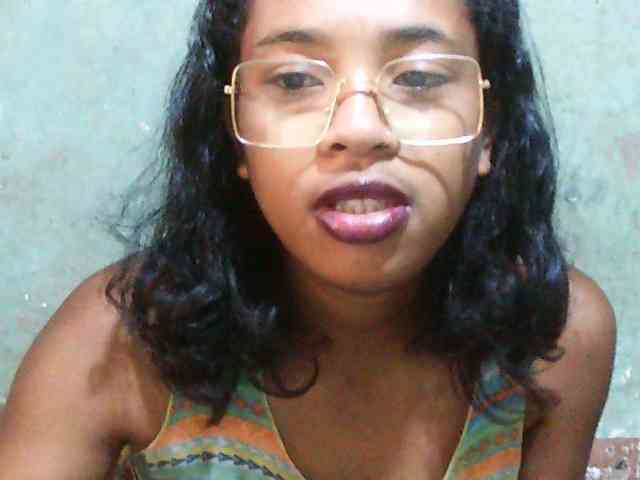 TriciaBella webcam
