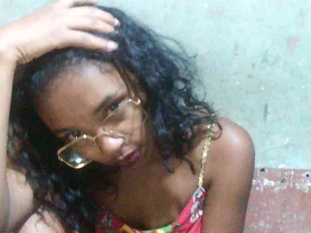TriciaBella webcam
