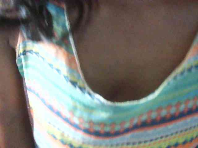 TriciaBella webcam